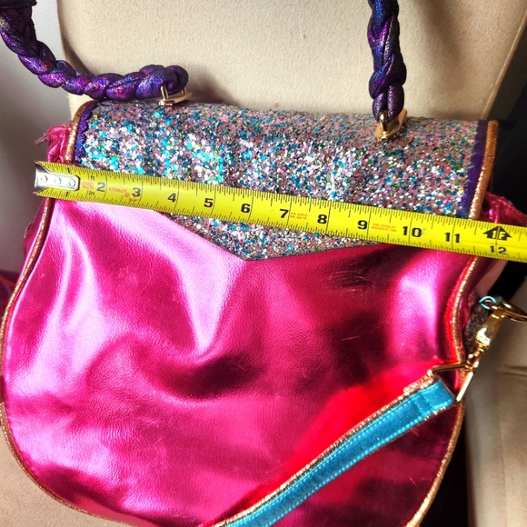 Sparkling floral metallic messenger bag - Picture 16 of 16